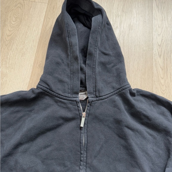 YoungLA For Her Cropped Zip Up - Picture 3 of 5